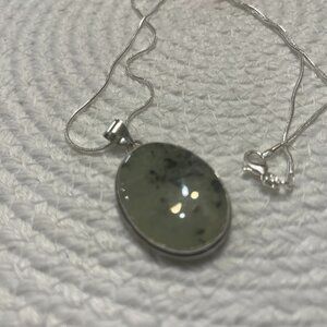 Natural GREEN PREHNITE Handmade Sterling 925 Pendant/Chain #31D
